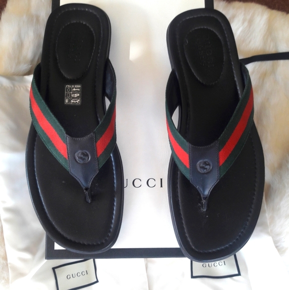 gucci flip flops poshmark